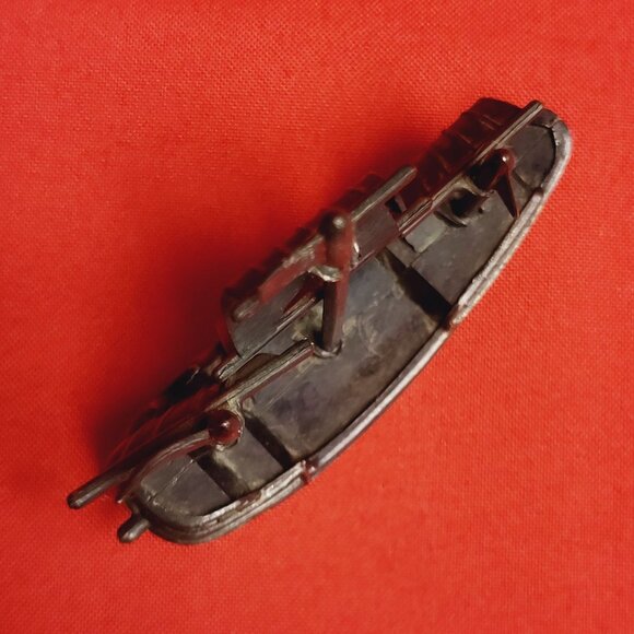 Vintage Antique Finish Die Cast Metal Sailing Ship Pencil Sharpener - Picture 15 of 15